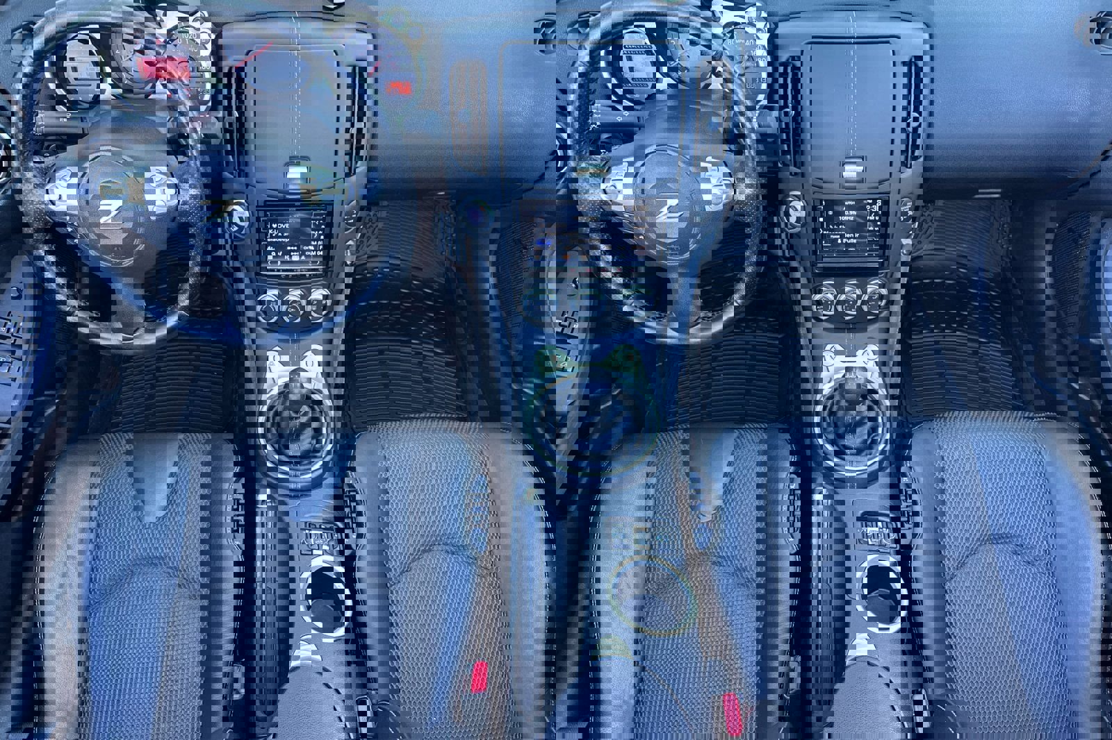 Used 2014 Nissan 370Z Touring image 14