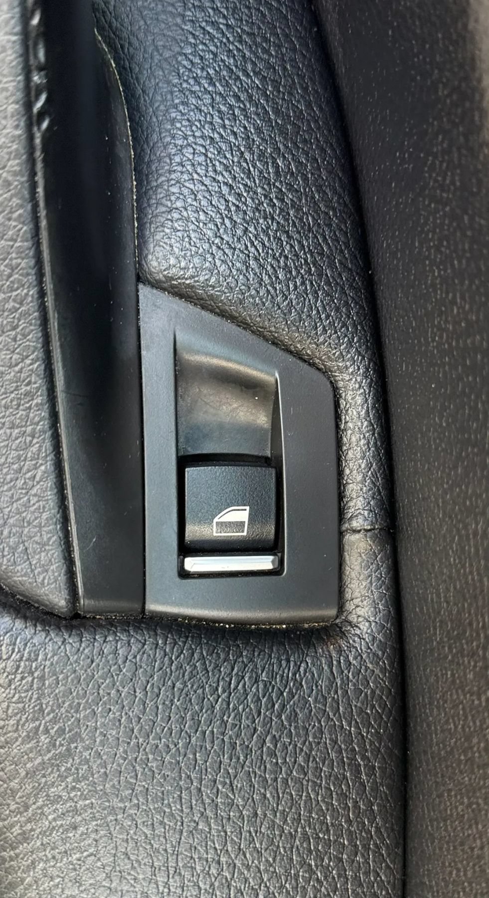 Used 2014 BMW 528i xDrive Sedan AWD/4WD image 31