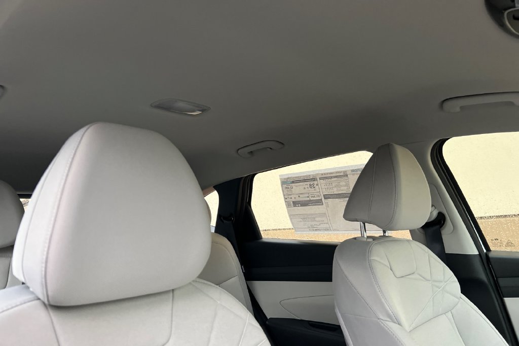 New 2026 Hyundai Tucson Blue SE AWD/4WD image 15