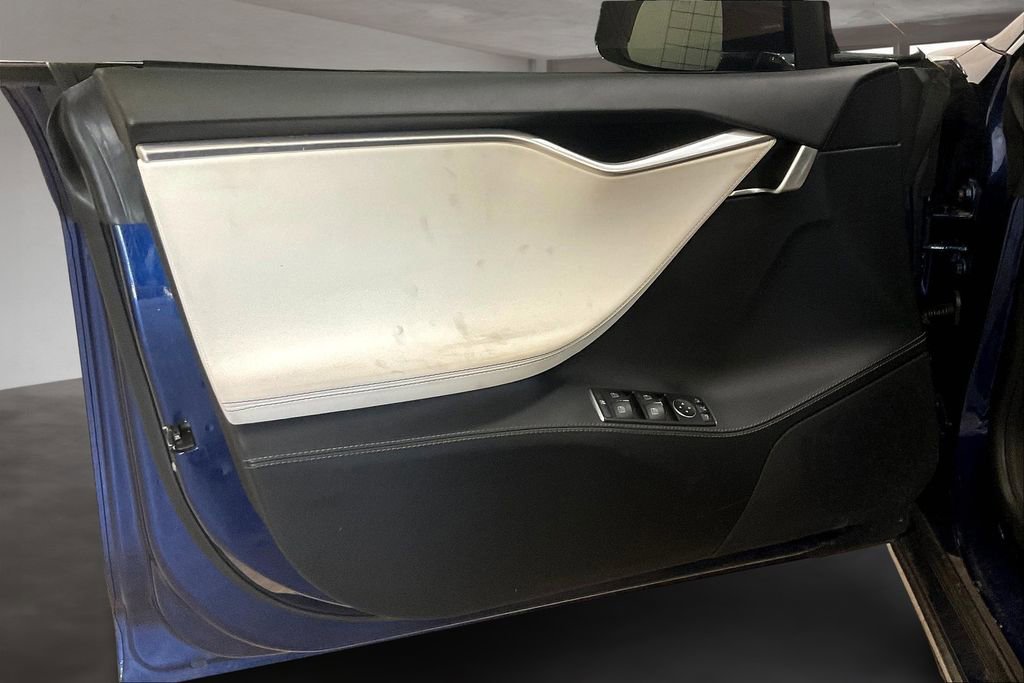 Used 2017 Tesla Model S 100D AWD/4WD image 20
