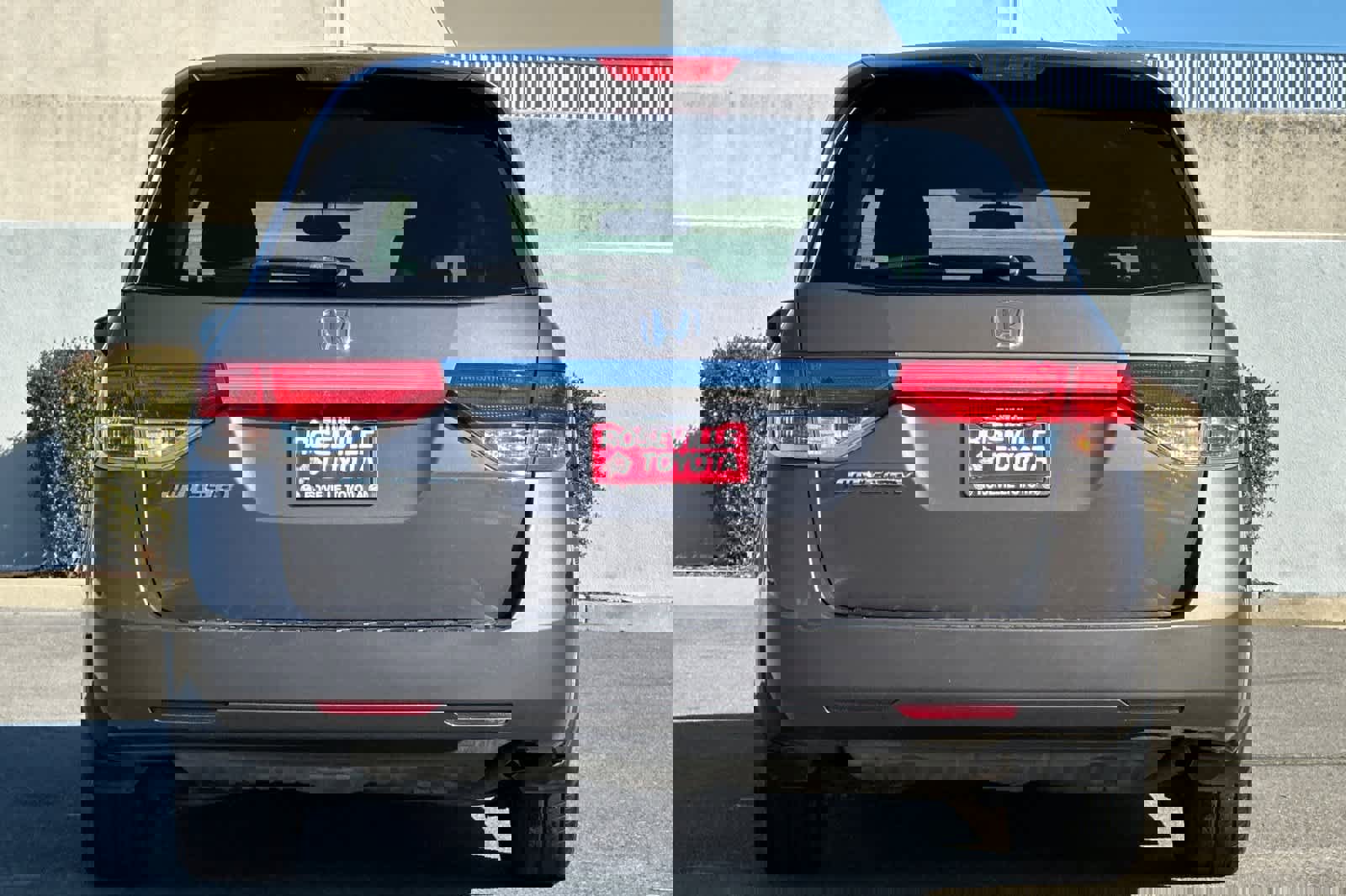 Used 2016 Honda Odyssey EX image 8