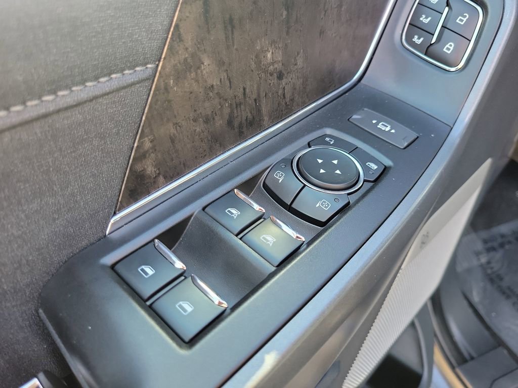 Used 2023 Ford F450 Lariat w/ Lariat Ultimate Package image 14