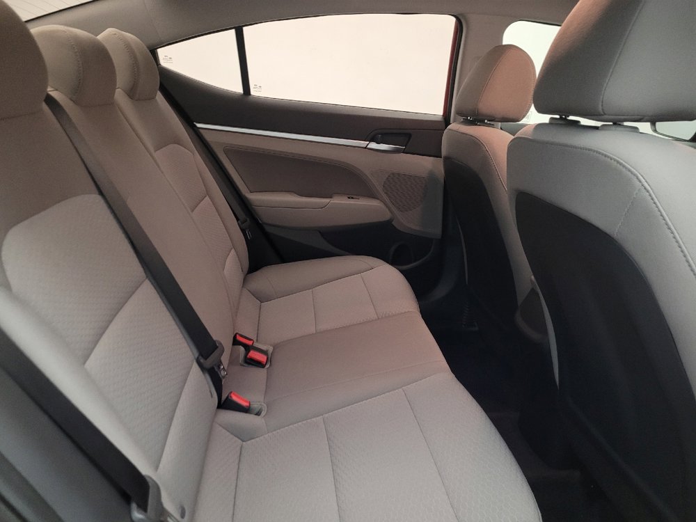 Used 2019 Hyundai Elantra SEL image 19