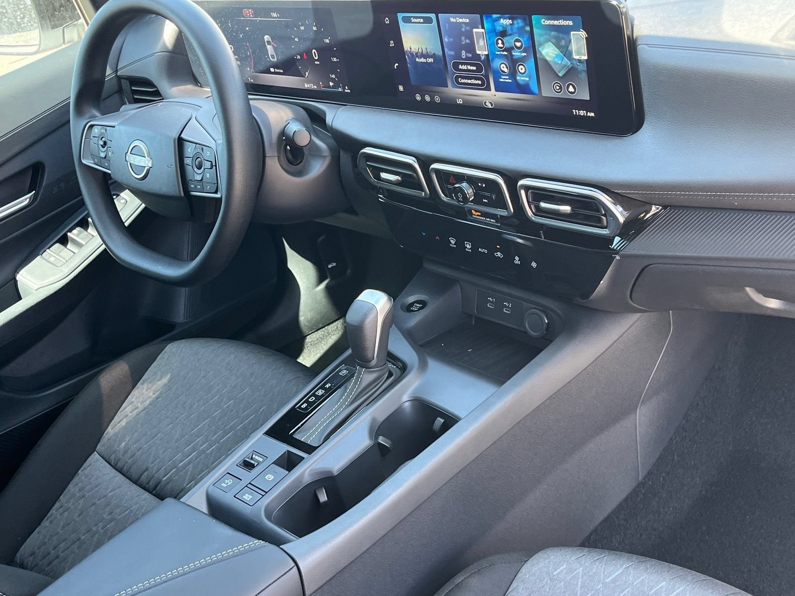 New 2027 Nissan Sentra SV w/ Floor Mat Package FWD image 9