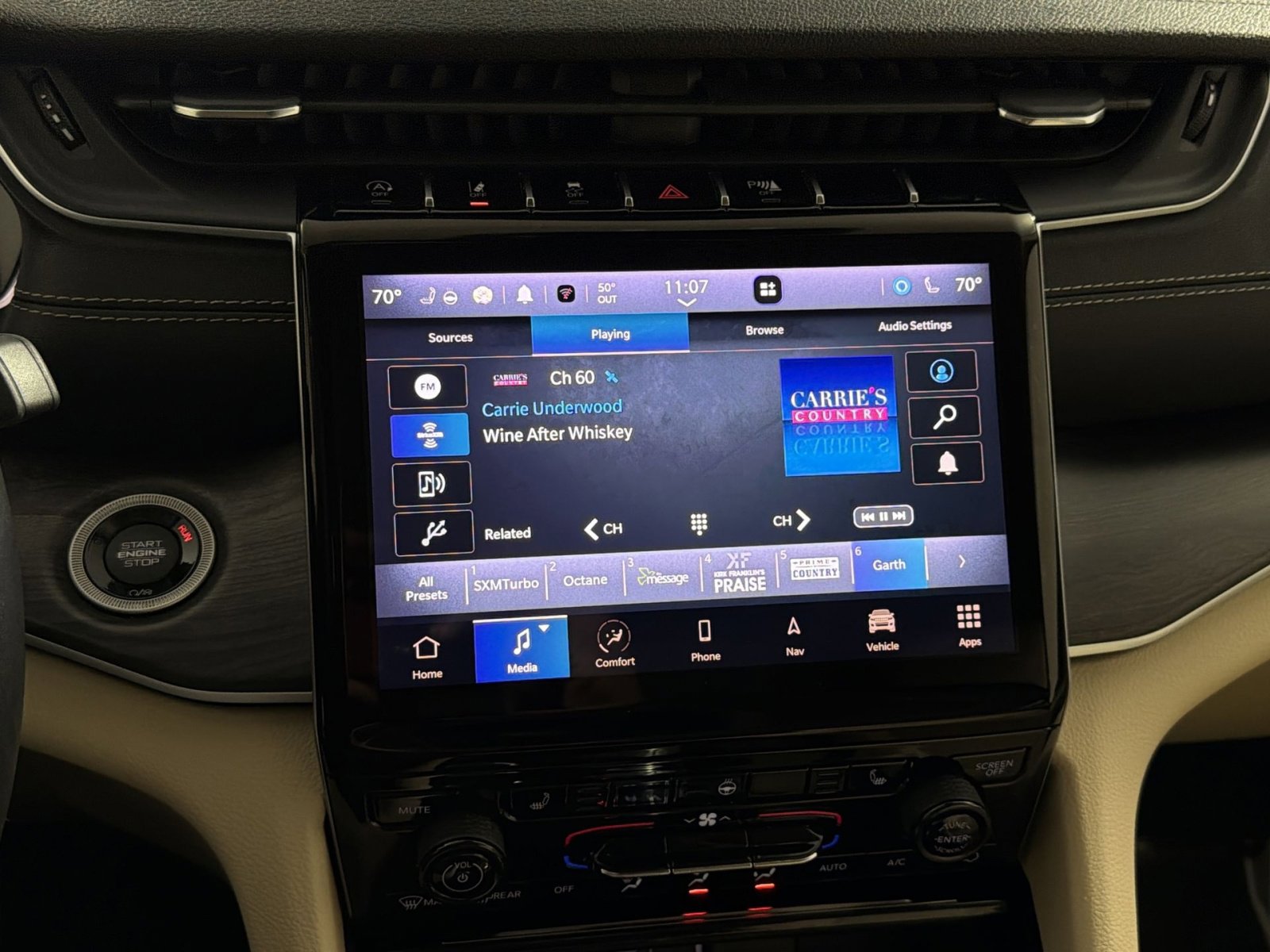 Used 2022 Jeep Grand Cherokee L Limited w/ MOPAR Finishing Package image 18