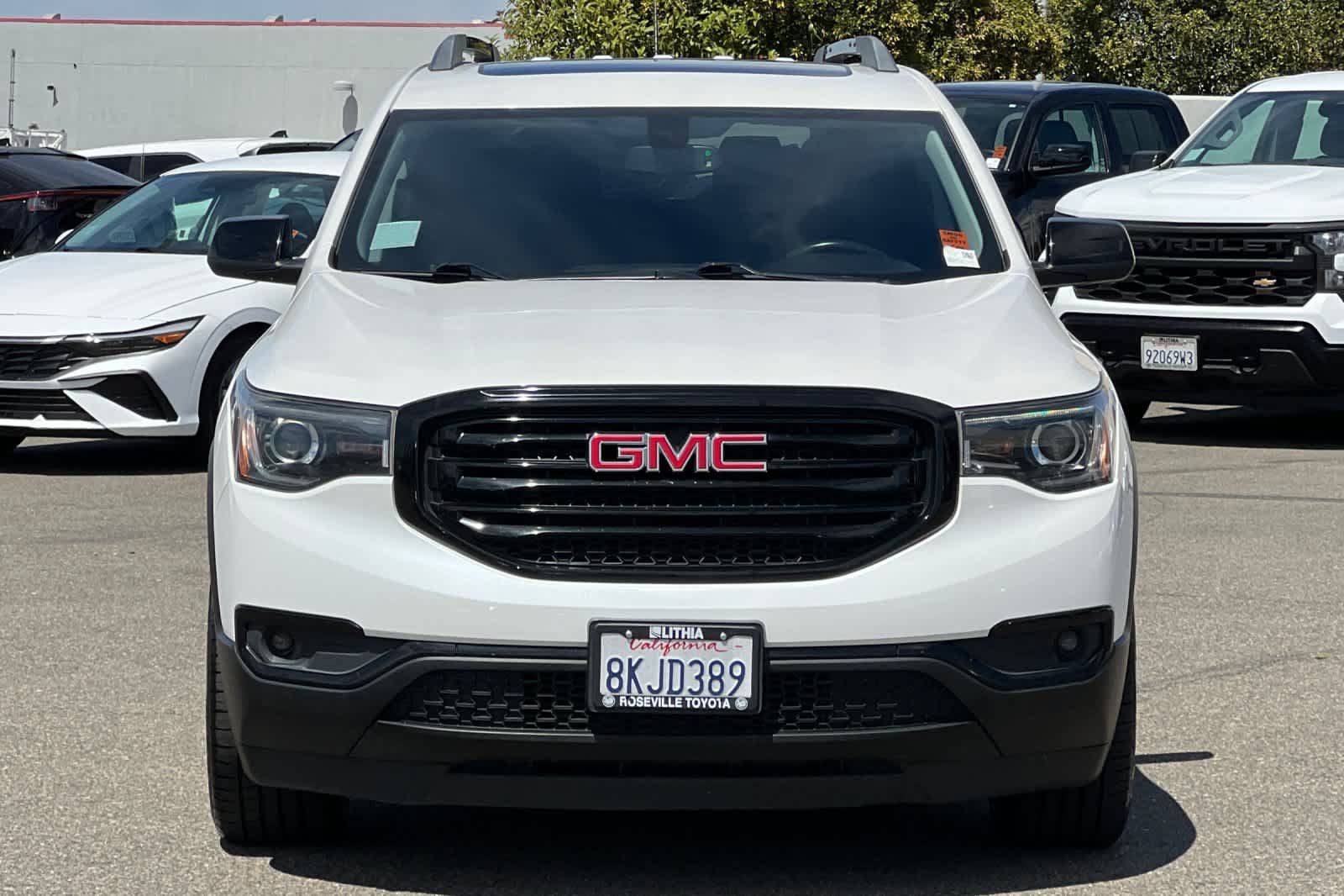 Used 2019 GMC Acadia SLT w/ Black Edition AWD/4WD image 10