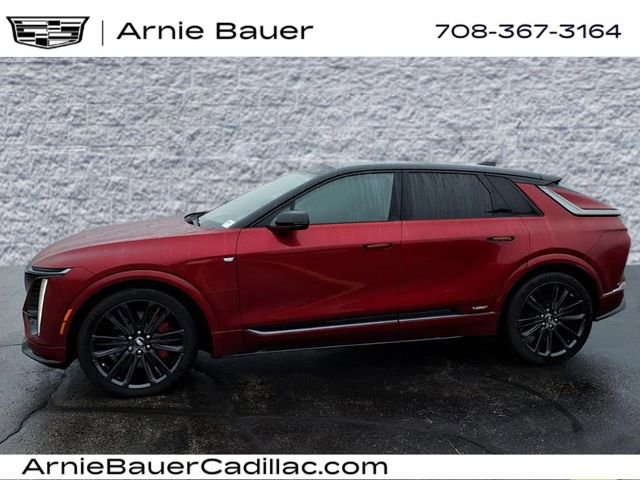New 2026 Cadillac Lyriq V AWD/4WD image 10