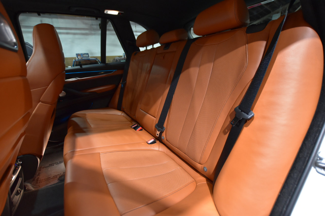 Used 2016 BMW X5 M image 57