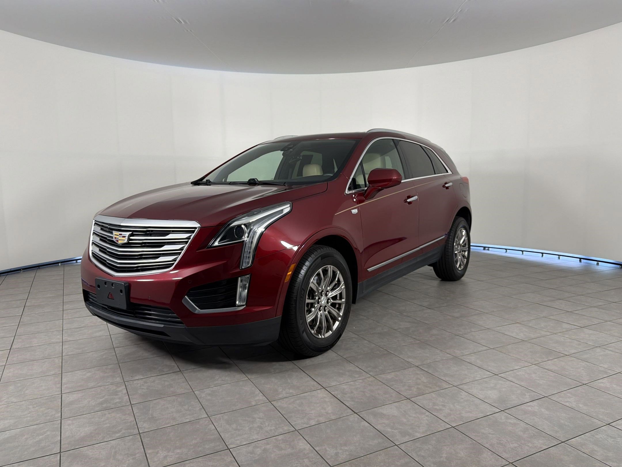 Used 2017 Cadillac XT5 Luxury w/ Driver Awareness Package