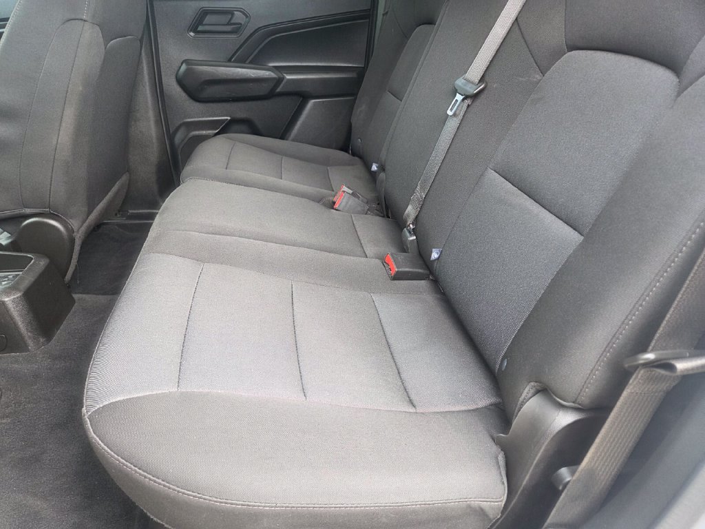 Used 2024 Chevrolet Colorado W/T RWD image 21