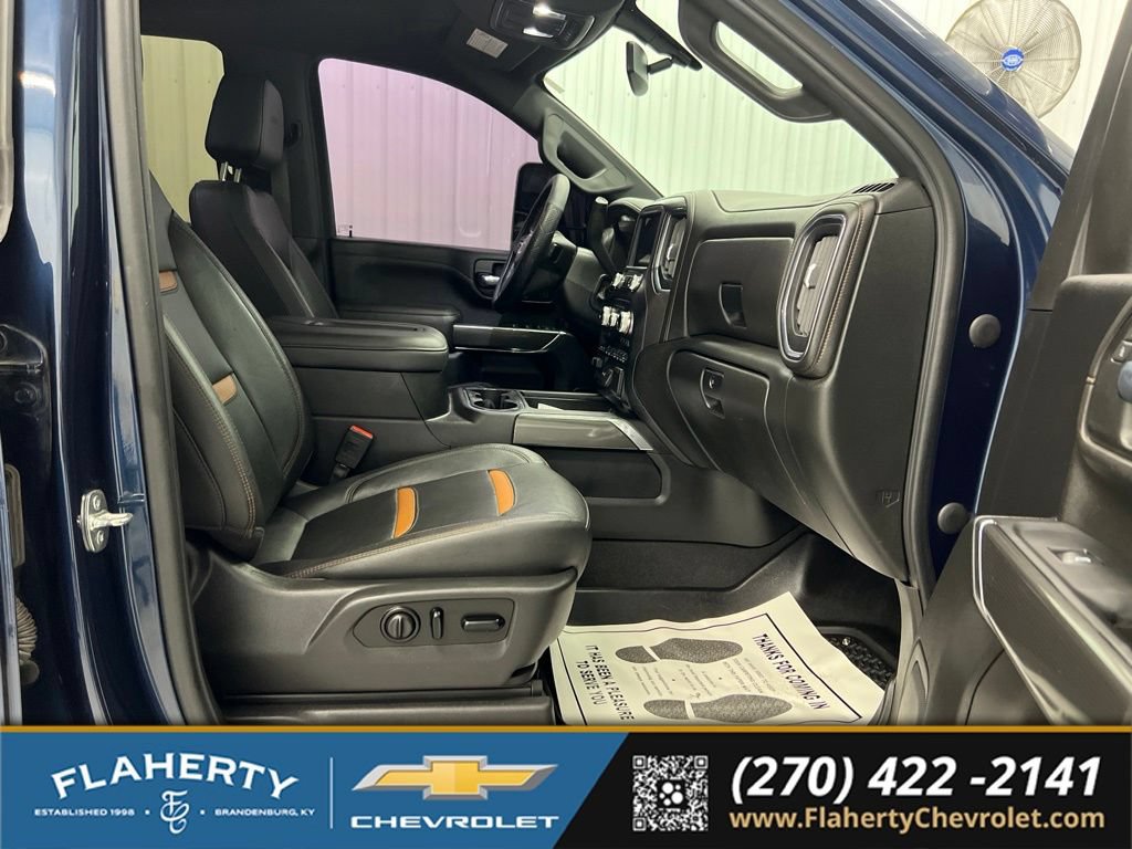 Used 2021 GMC Sierra 3500 AT4 w/ Gooseneck/5TH Wheel Package AWD/4WD image 15