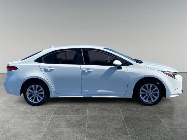 Certified 2025 Toyota Corolla LE w/ LE Premium Package image 6