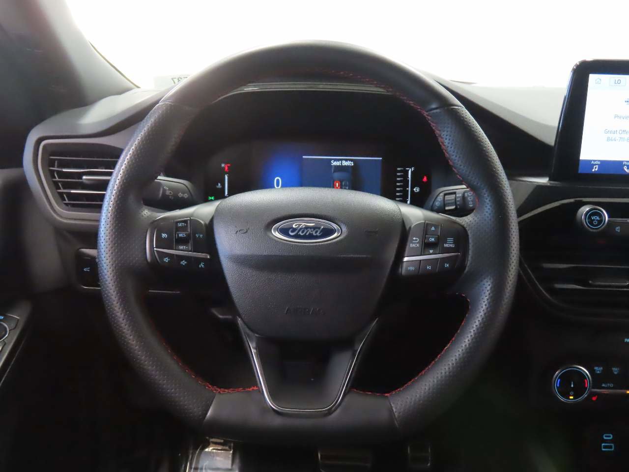 Used 2023 Ford Escape ST-Line image 11