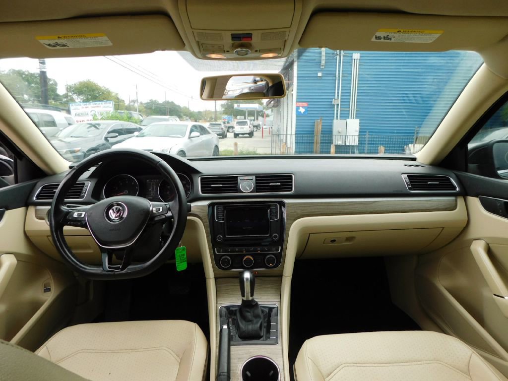 Used 2016 Volkswagen Passat 1.8T SE w/ Lighting Package (P06) image 39