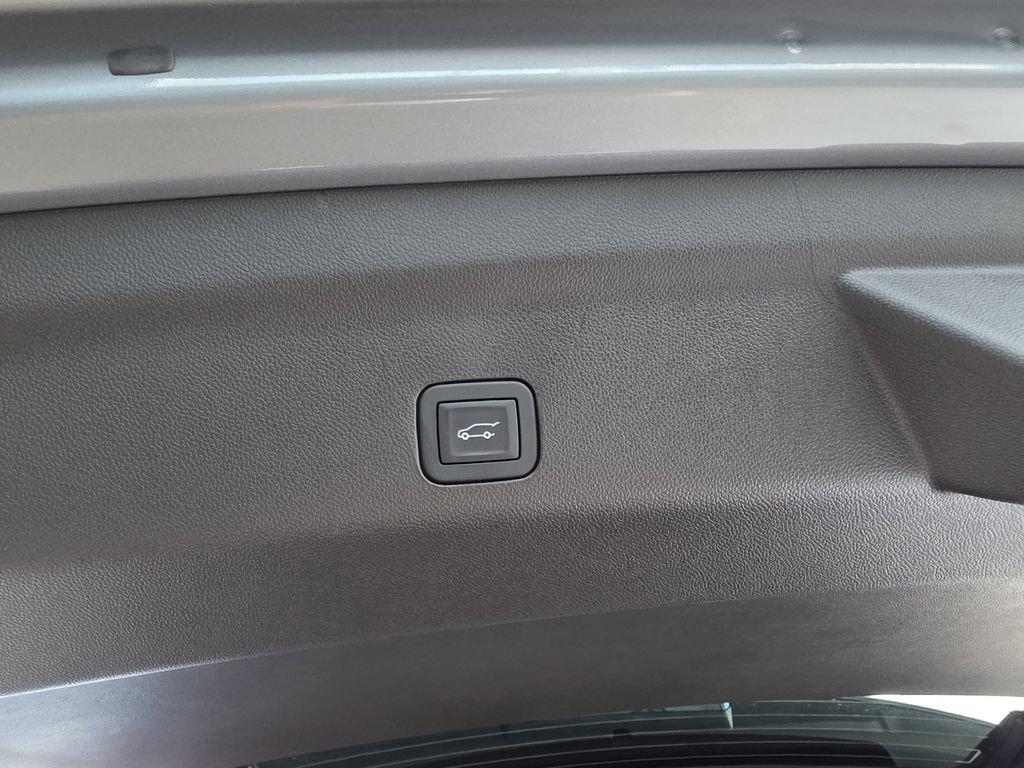 New 2026 Chevrolet Tahoe LT w/ Comfort Package RWD image 37