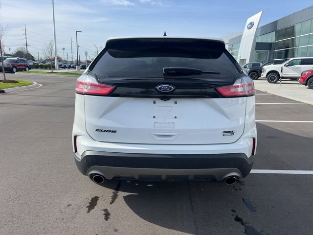 Used 2020 Ford Edge SEL w/ Convenience Package AWD/4WD image 6
