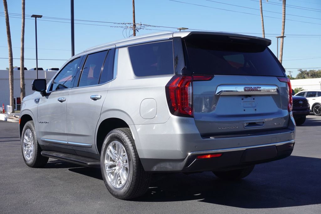 Certified 2023 GMC Yukon SLT w/ SLT Luxury Package image 3