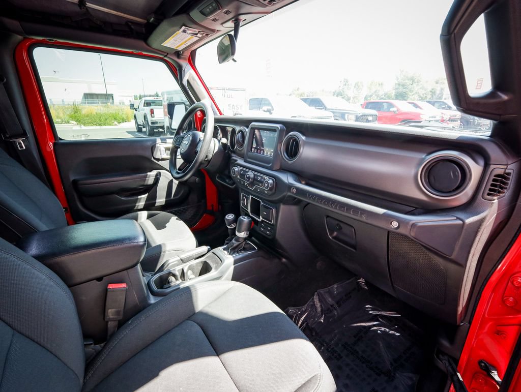 Used 2022 Jeep Wrangler Sport AWD/4WD image 20