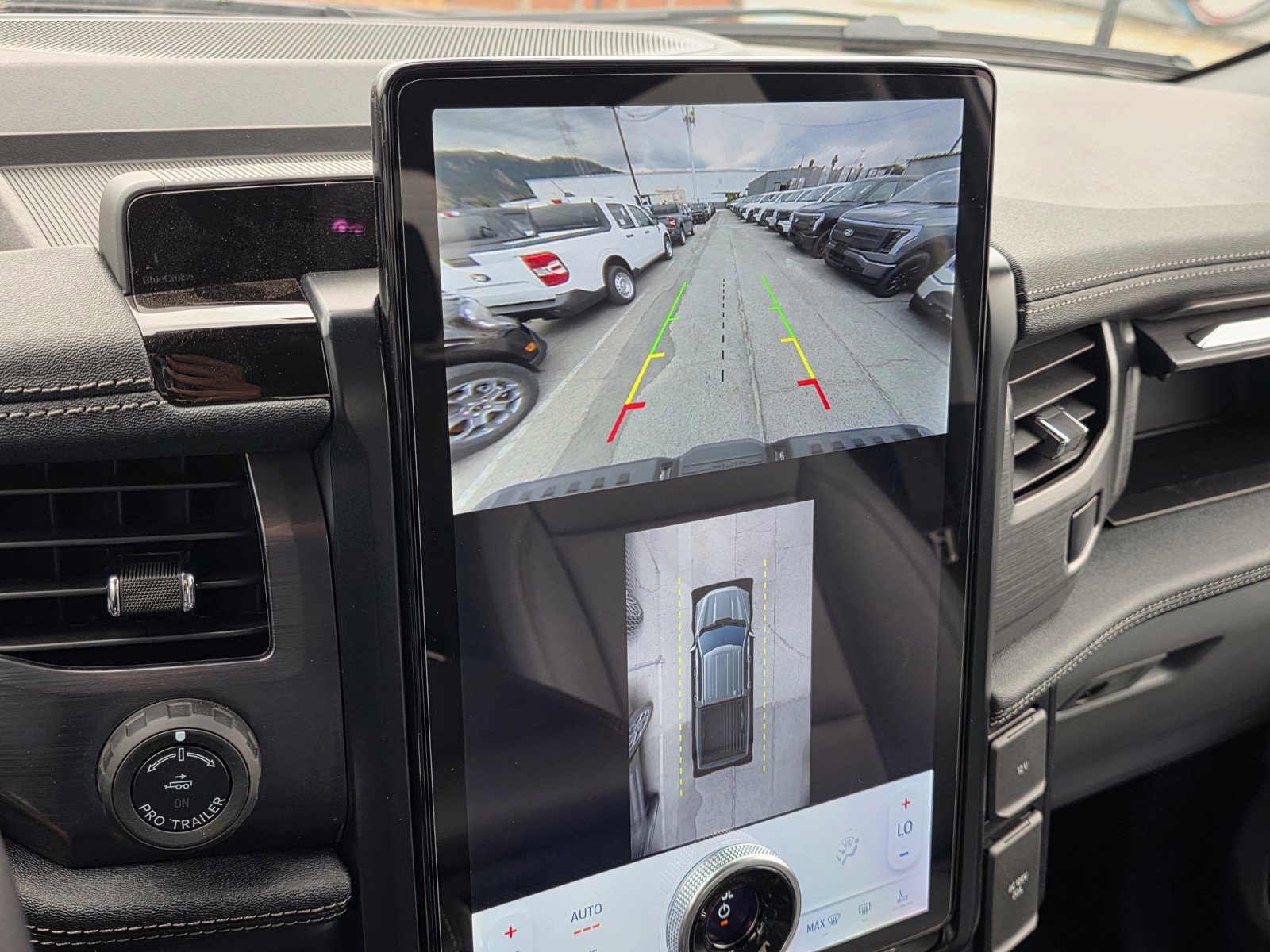 New 2025 Ford F150 Lightning Flash image 19