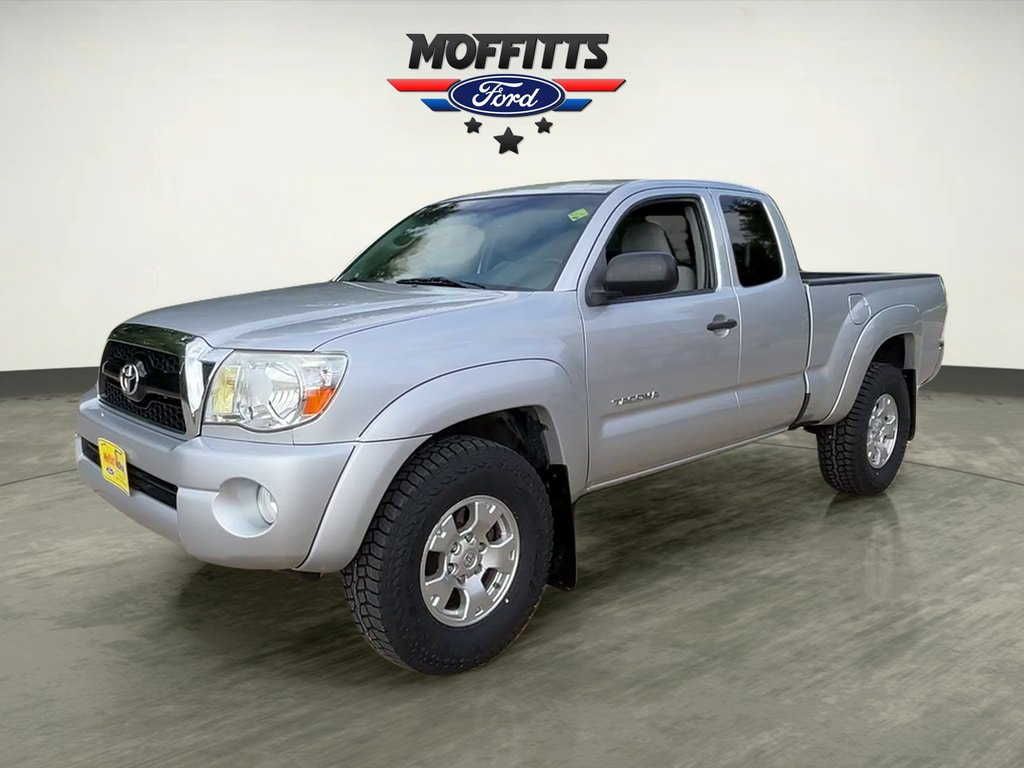 Used 2011 Toyota Tacoma PreRunner w/ SR5 Pkg #2