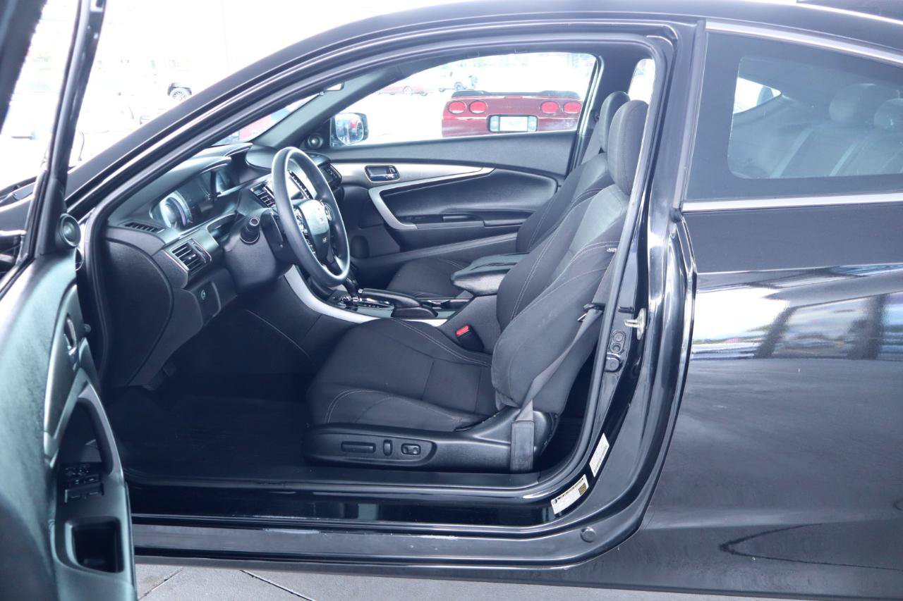 Used 2016 Honda Accord EX image 15