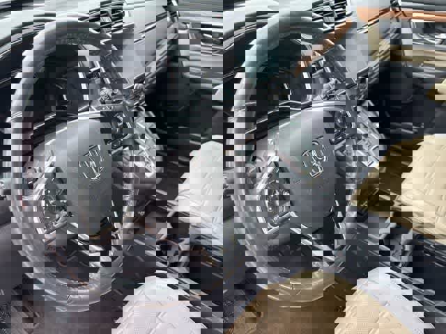 Used 2021 Honda CR-V EX-L image 10