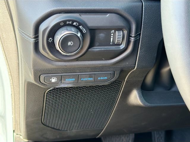 Used 2025 Jeep Wrangler Sahara 4xe w/ Safety Group image 10