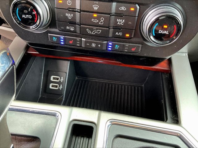 Used 2019 Ford F150 King Ranch w/ Equipment Group 601A Luxury AWD/4WD image 25
