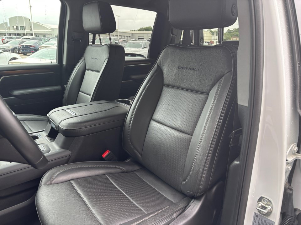 Certified 2025 GMC Sierra 3500 Denali w/ Denali Reserve Package AWD/4WD image 30