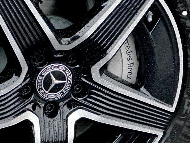 New 2026 Mercedes-Benz GLC 300 4MATIC image 12