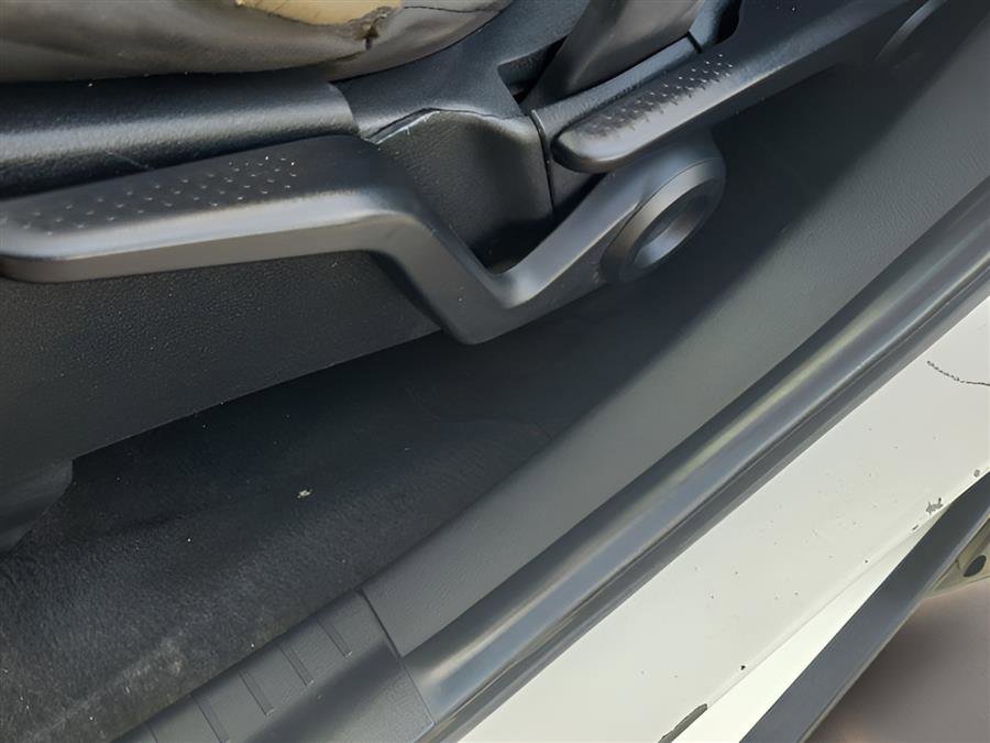 Used 2018 Dodge Journey SE w/ Connectivity Group FWD image 30