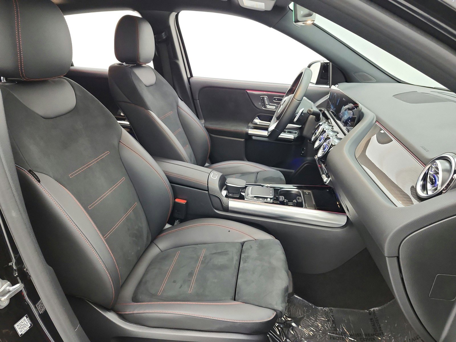 Used 2022 Mercedes-Benz GLA 35 AMG 4MATIC image 25