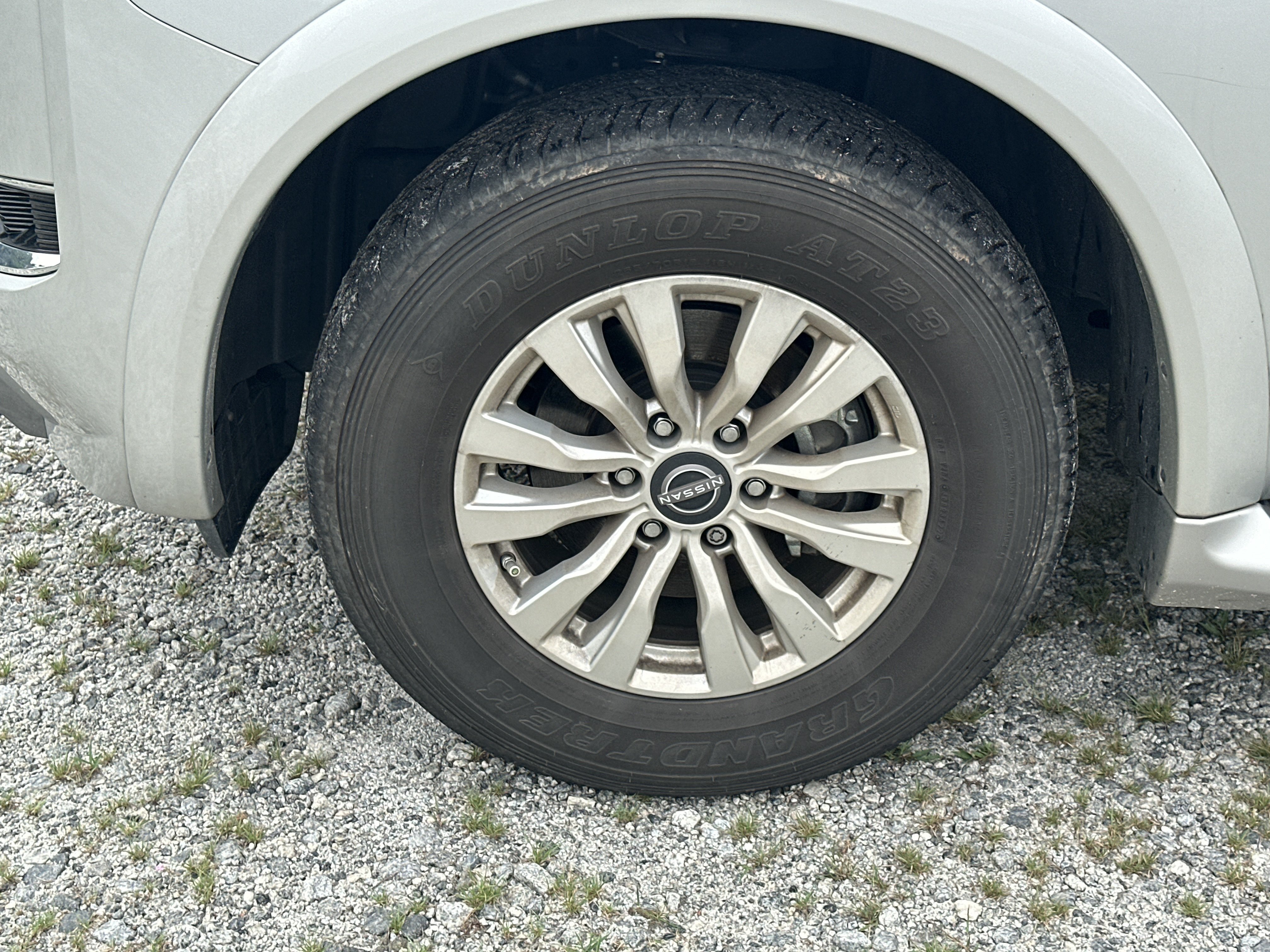 Certified 2023 Nissan Armada SV w/ Cargo Package AWD/4WD image 11