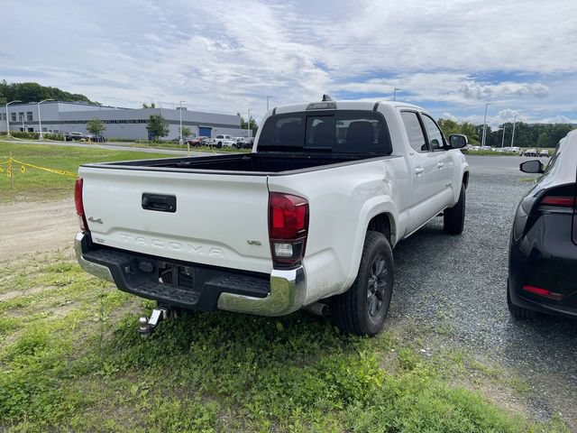 Certified 2023 Toyota Tacoma SR5 AWD/4WD image 4