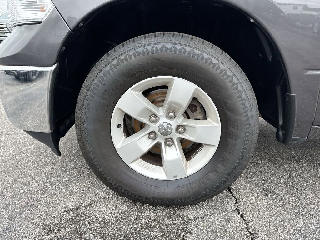 Used 2022 RAM 1500 Classic SLT RWD image 10