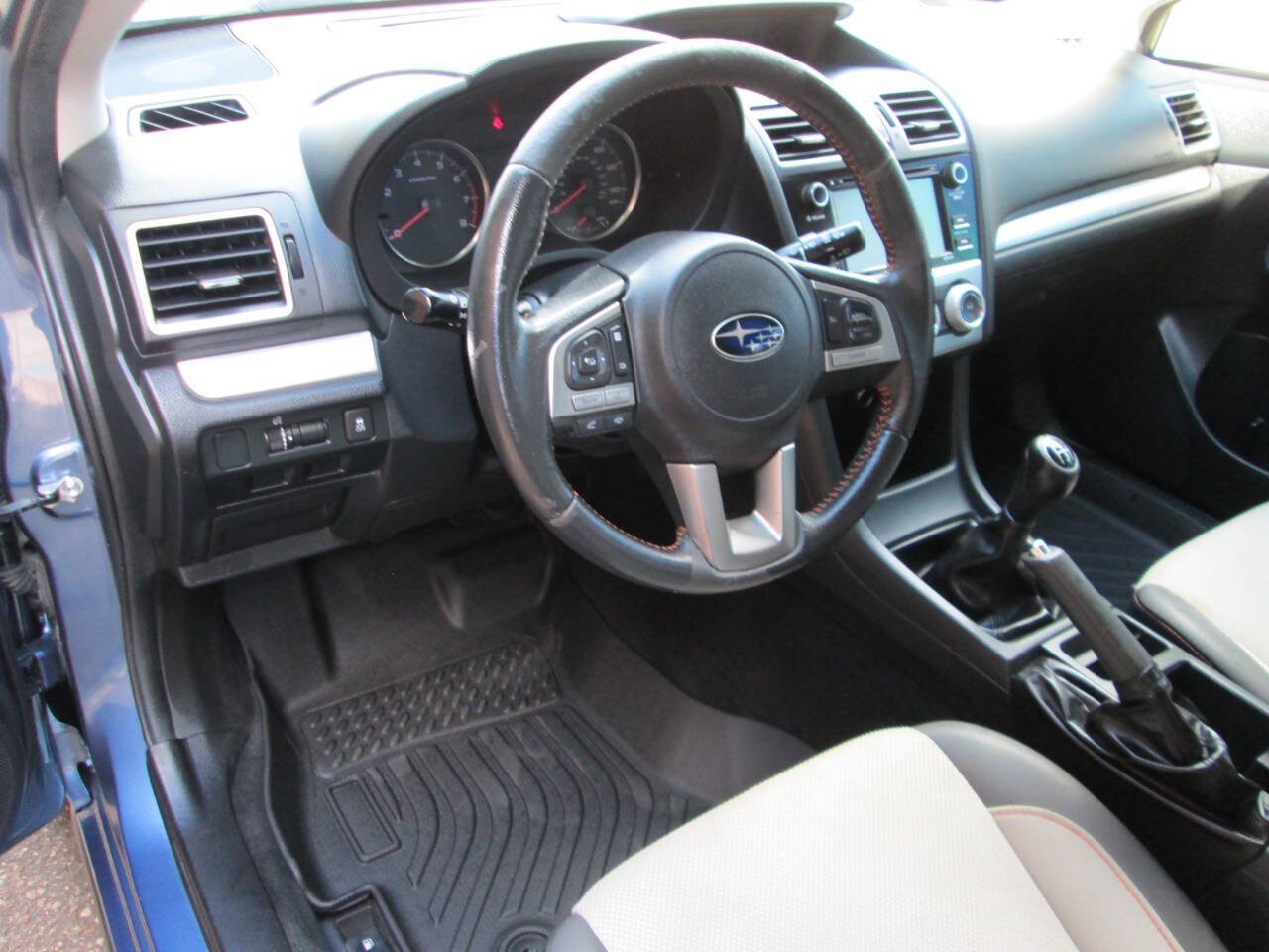 Used 2017 Subaru Crosstrek 2.0i Premium AWD/4WD image 22