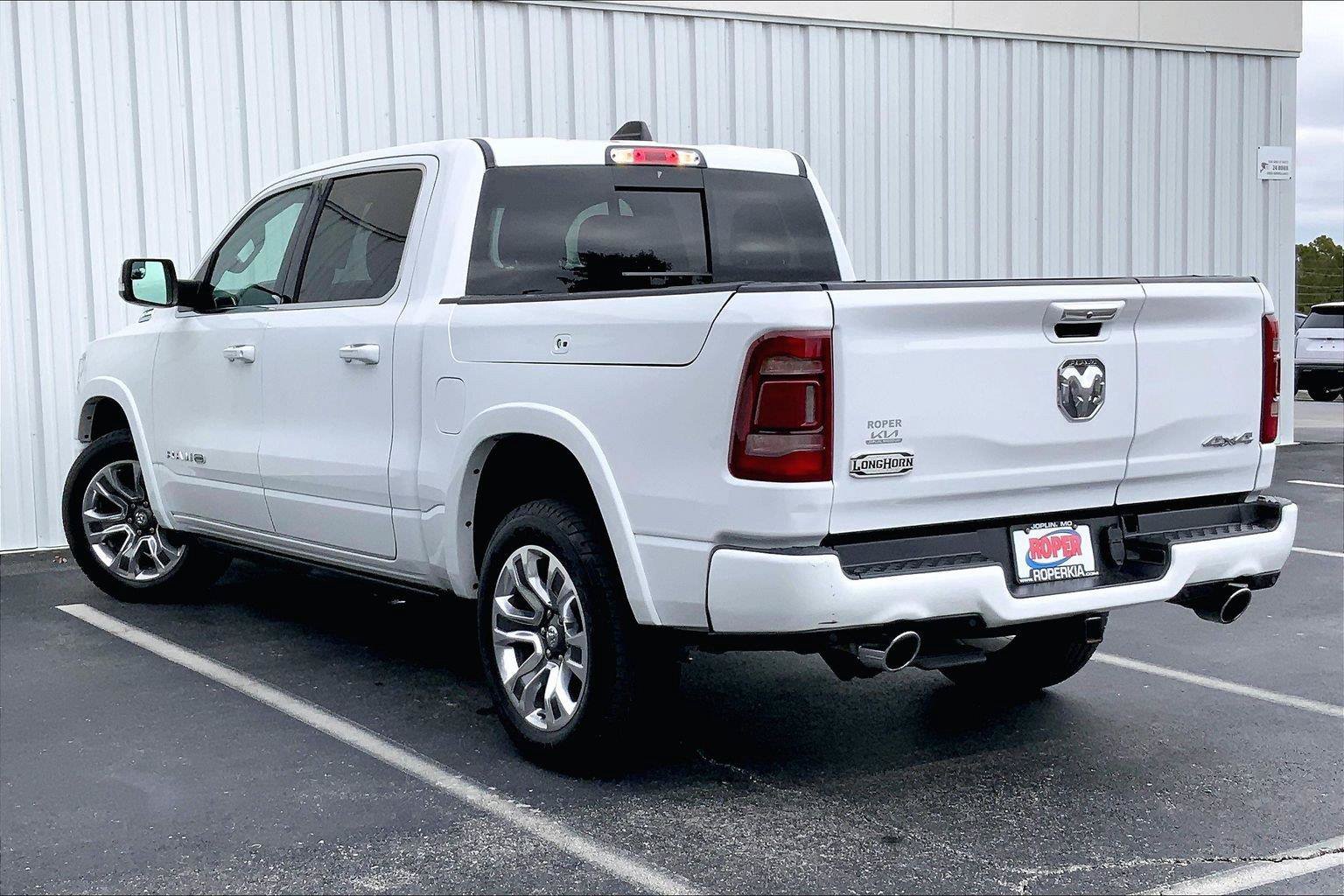 Used 2022 RAM 1500 Limited AWD/4WD image 10