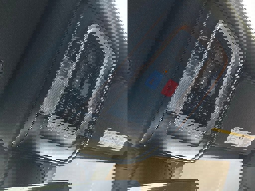 Used 2024 RAM 1500 Laramie image 27