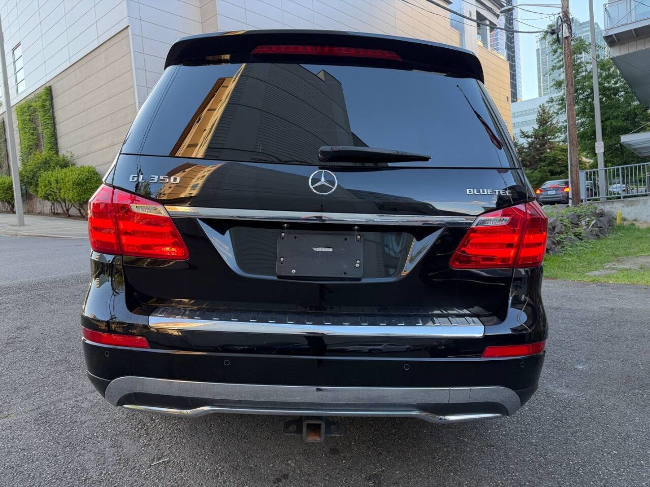 Used 2016 Mercedes-Benz GL 320 BlueTEC 4MATIC image 4