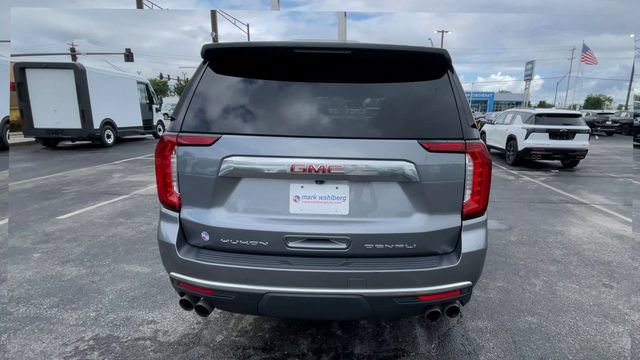 Used 2021 GMC Yukon XL Denali AWD/4WD image 9