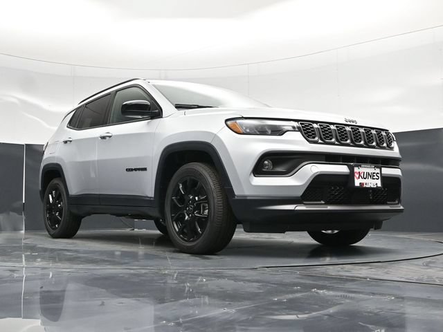 Used 2026 Jeep Compass Latitude AWD/4WD image 58