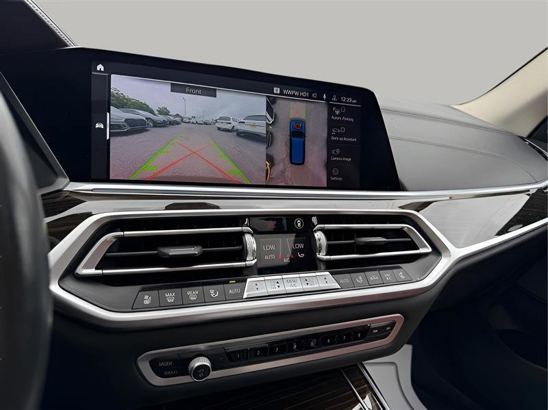 Used 2020 BMW X7 xDrive40i w/ Premium Package AWD/4WD image 68