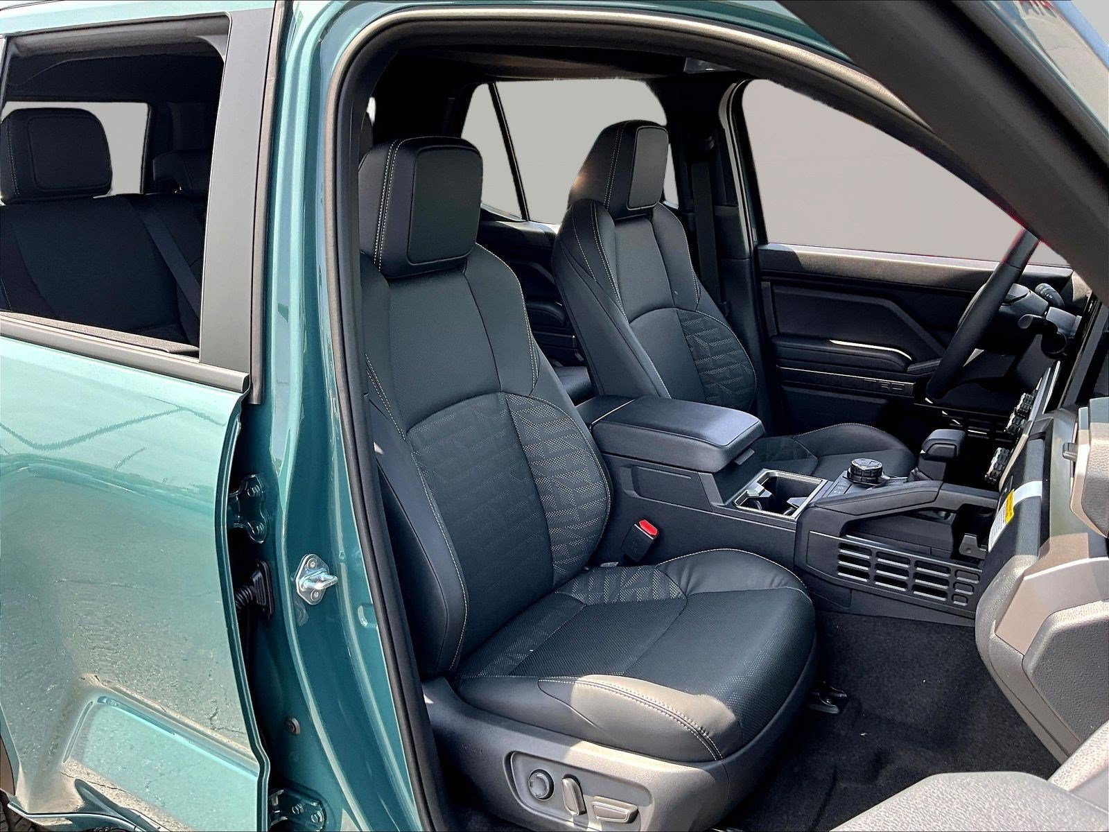 New 2026 Toyota 4Runner TRD Off-Road Premium AWD/4WD image 19