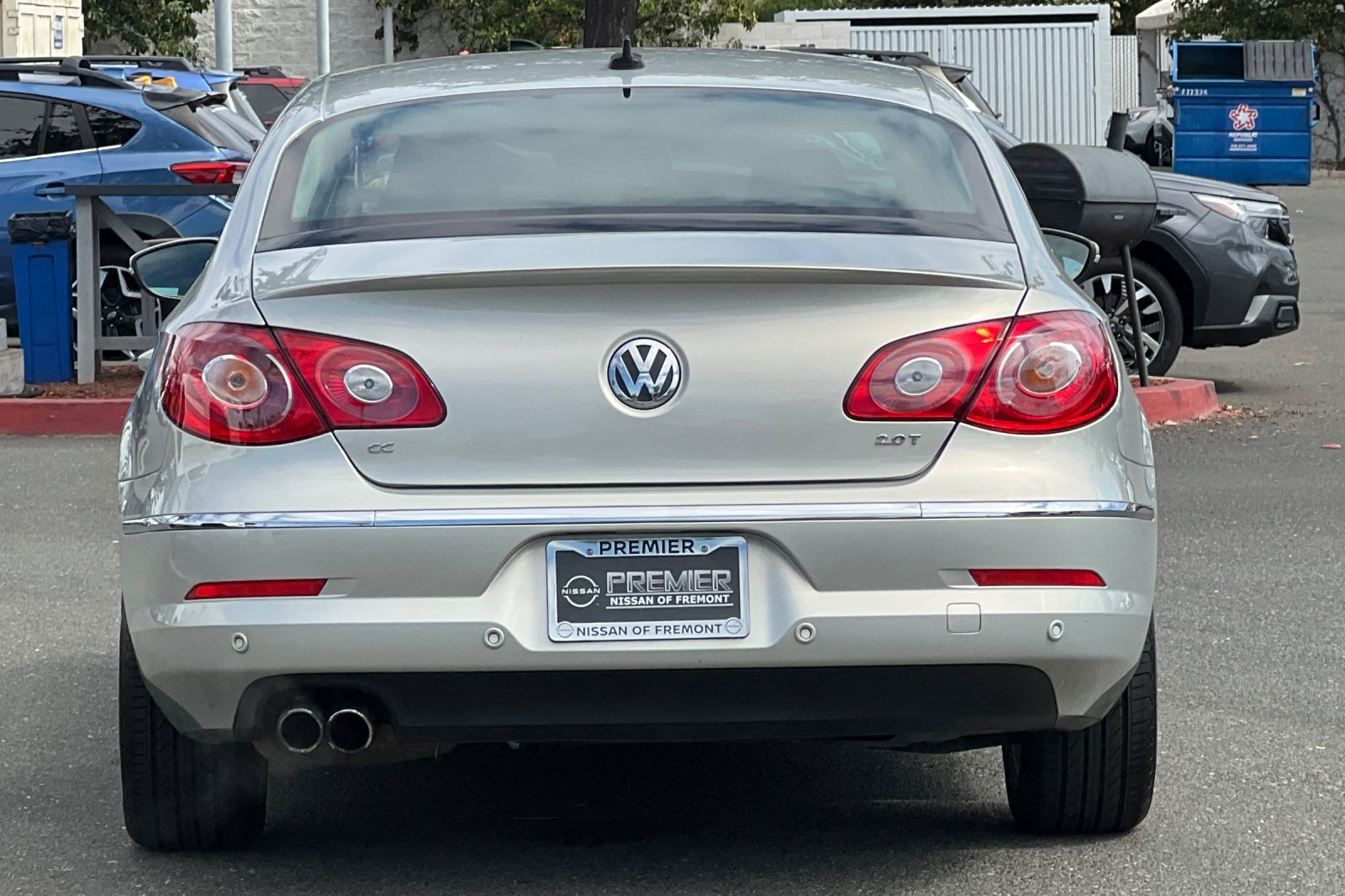 Used 2010 Volkswagen CC Luxury FWD image 5
