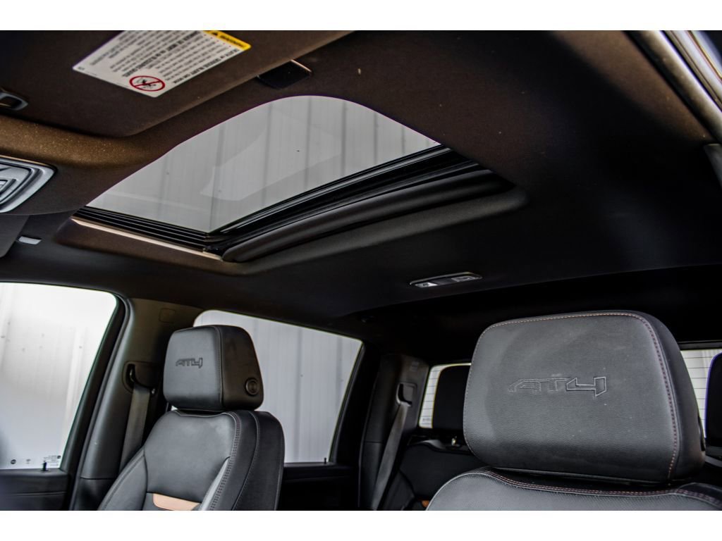 Used 2022 GMC Sierra 2500 AT4 w/ AT4 Premium Plus Package image 25