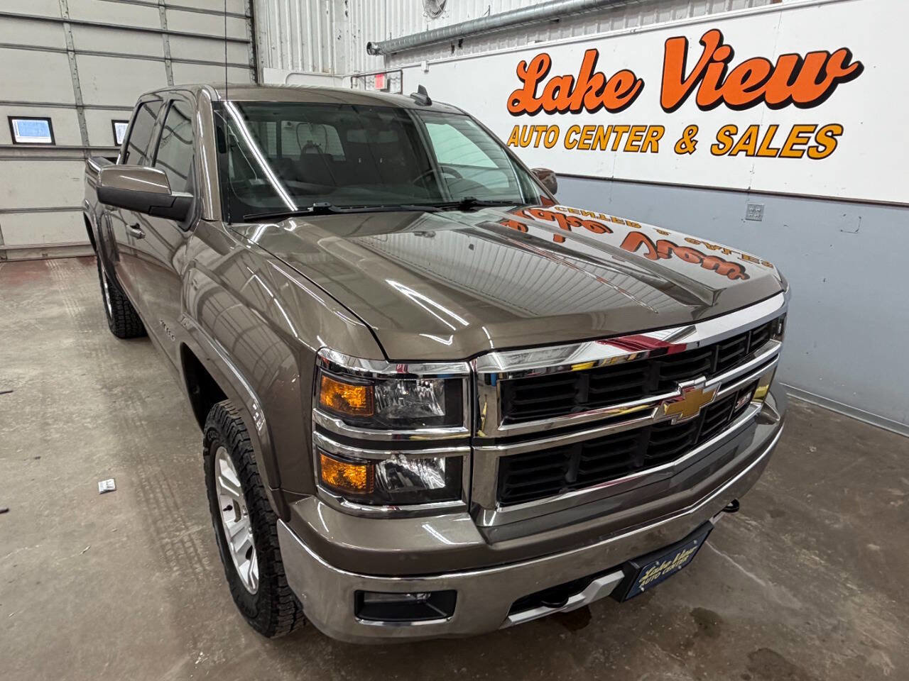 Used 2015 Chevrolet Silverado 1500 LT w/ All Star Edition AWD/4WD image 2
