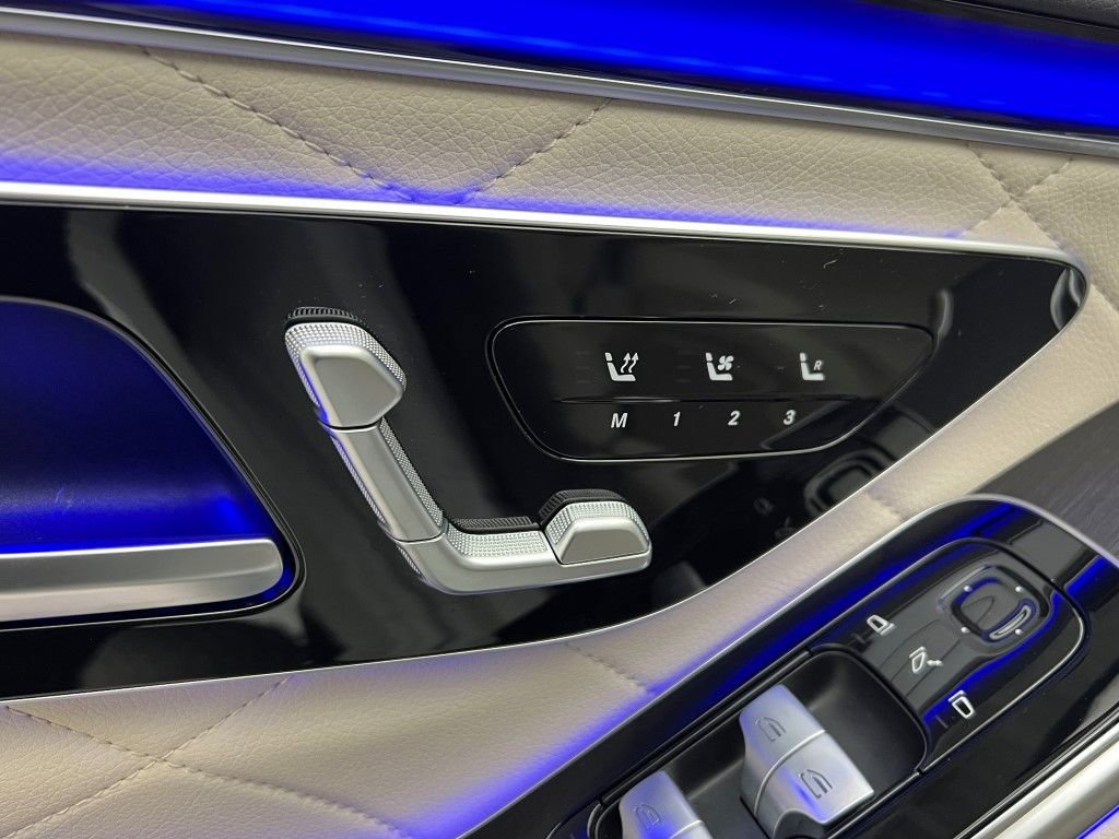 Used 2024 Mercedes-Benz S 580 4MATIC Sedan image 32