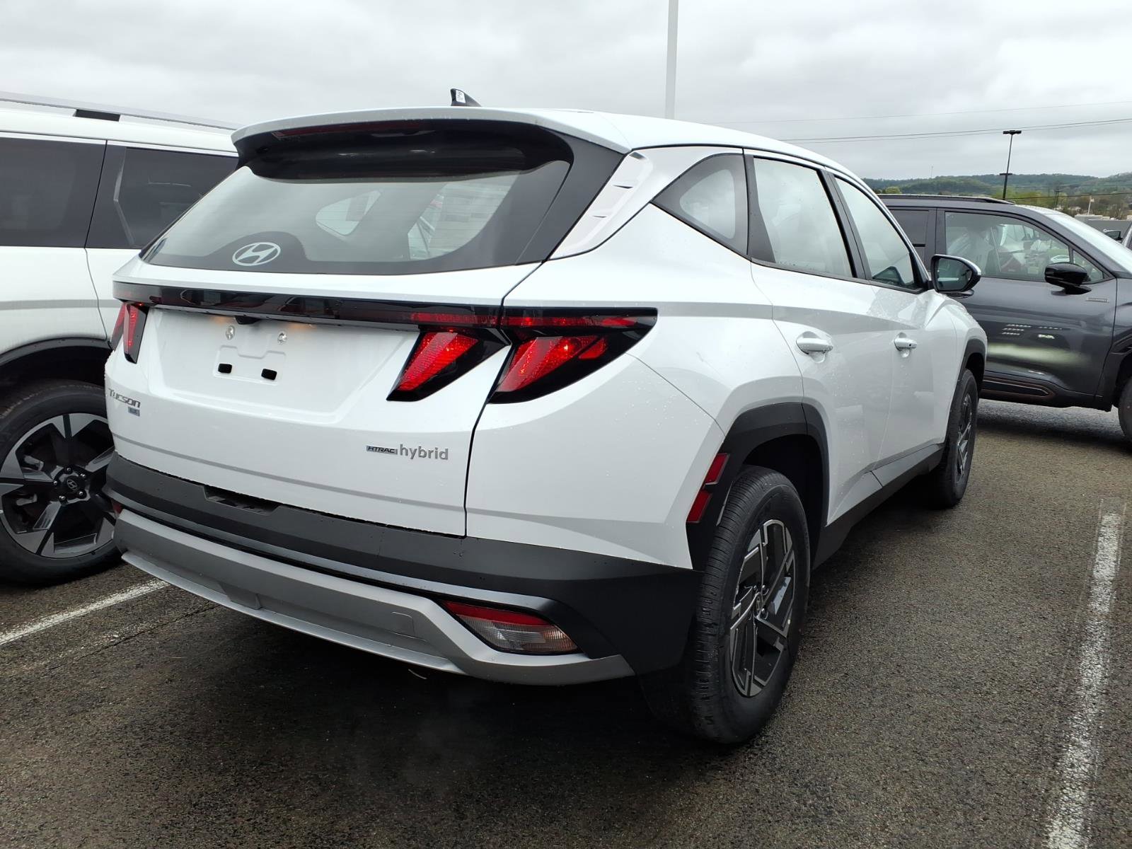 New 2026 Hyundai Tucson Blue SE AWD/4WD image 2
