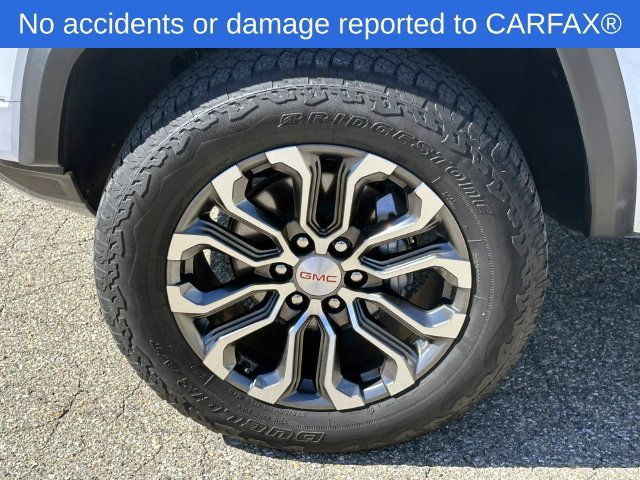 Certified 2024 GMC Canyon Denali AWD/4WD image 11