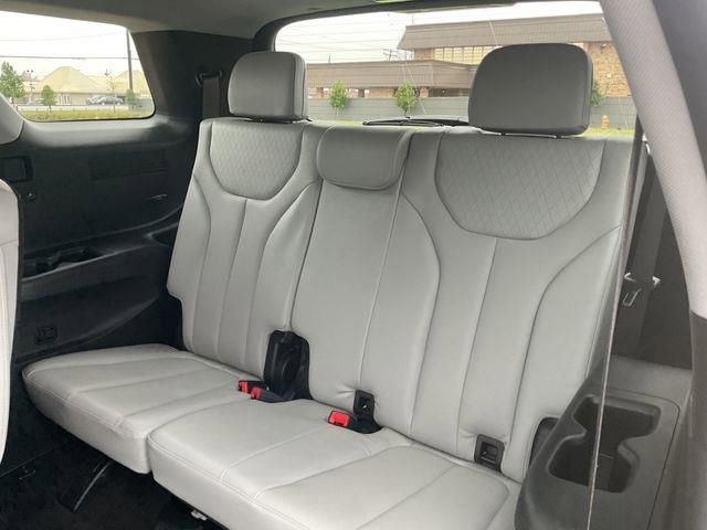 Used 2022 Hyundai Palisade SEL w/ Premium Package image 27